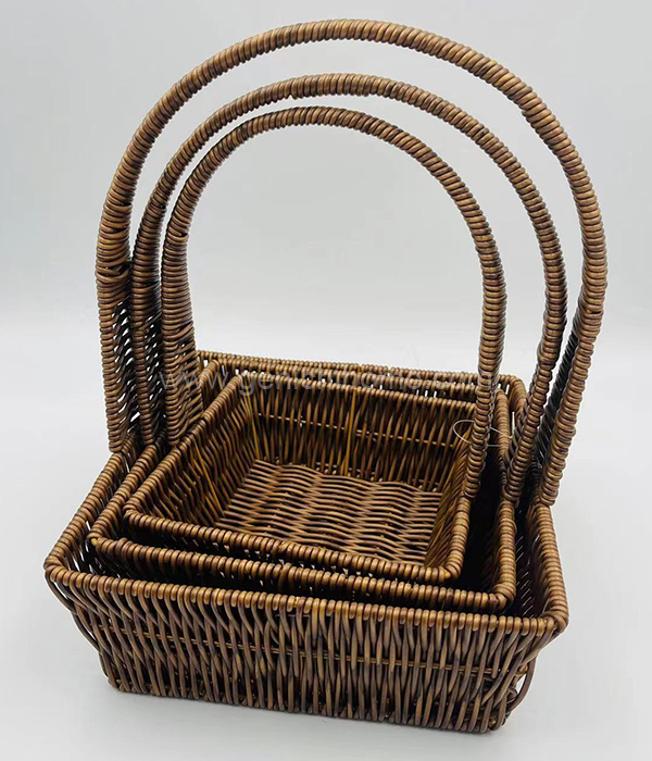 Sự quyến rũ của giỏ Rattan Tote